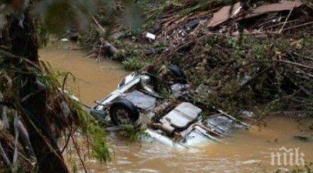 две коли хвърлиха дере прокълнат завой пиринско