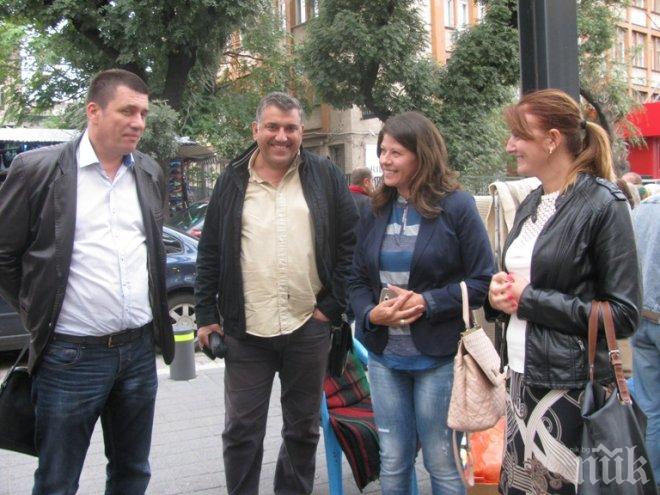 Кандидатът на ГЕРБ за кмет на столичния район „Възраждане” посети „ Ден на занаятите“ на Женския пазар
