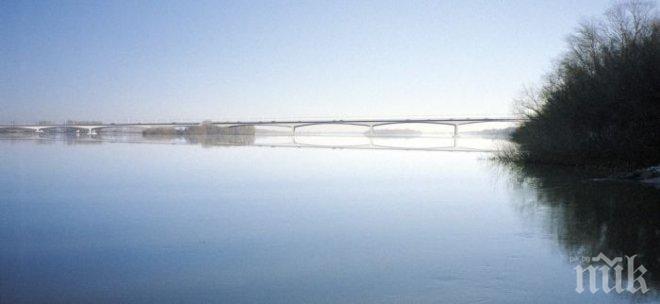 Понижава се нивото на река Дунав при Свищов
