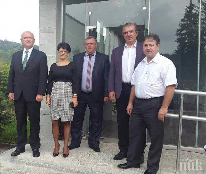 Димитър Главчев, Десислава Атанасова и Владимир Тошев бяха гости на празника на гр. Димово