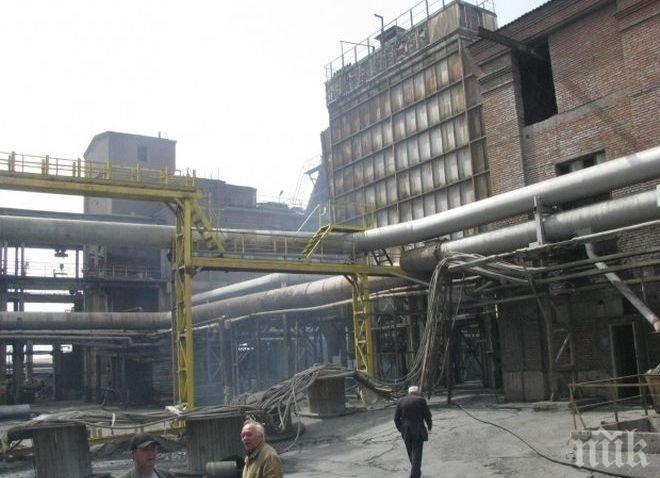 Спешни проверки заради рухналата сграда, убила човек в Кърджали
