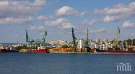 пристанище варна затворено празни кораби