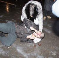 Кърваво меле в Дупница! Роми разбиха черепа на син на екскандидат за кмет
