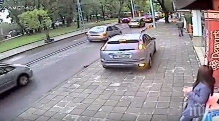 шофьор блъсна дете офейка