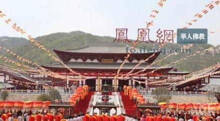 порно скандал взриви легендарния шаолин