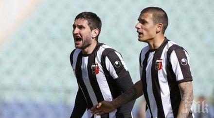 тунчев играе берое