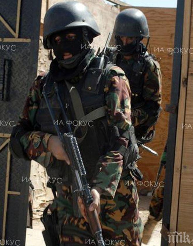 Израелски войници търсят убийци на заселници