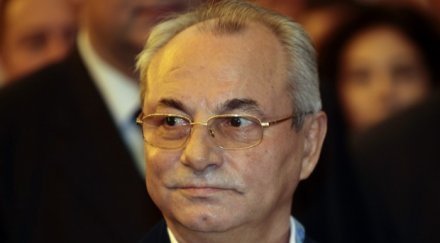 доган слиза трона дпс