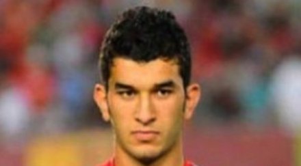 берое пробва национален полузащитник алжир