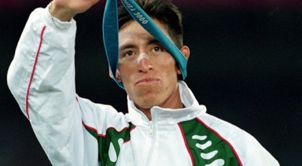 инфаркт покоси прострелян олимпийски медалист