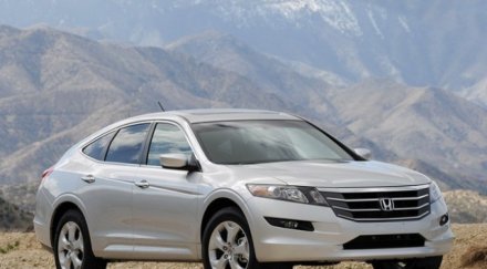 хонда изтегля близо 750 000 коли заради технически проблем