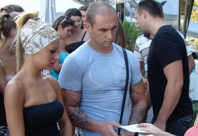 Убиецът на барманката Мария я наръгал случайно... 7 пъти