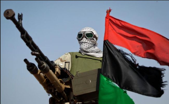 Властите в Либия опитват да овладеят Бенгази