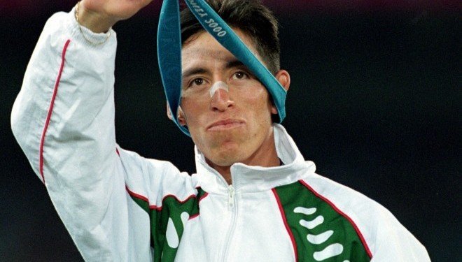 Инфаркт покоси прострелян олимпийски медалист 