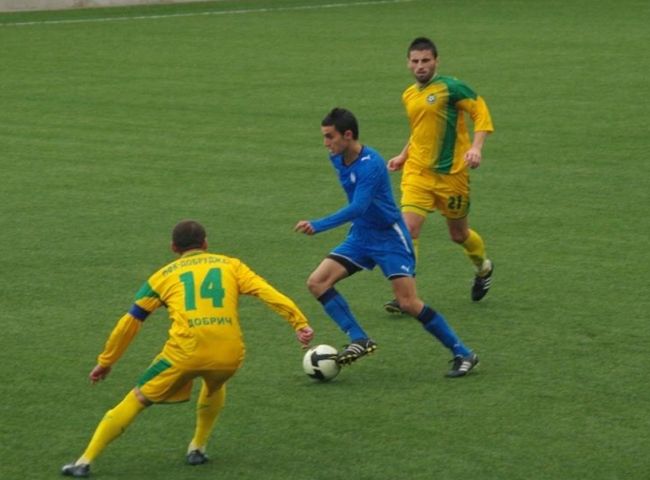 Черноморец стартира с победа в контролите