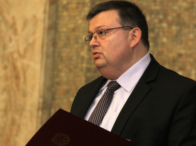 Прокуратурата възобновява делото САПАРД