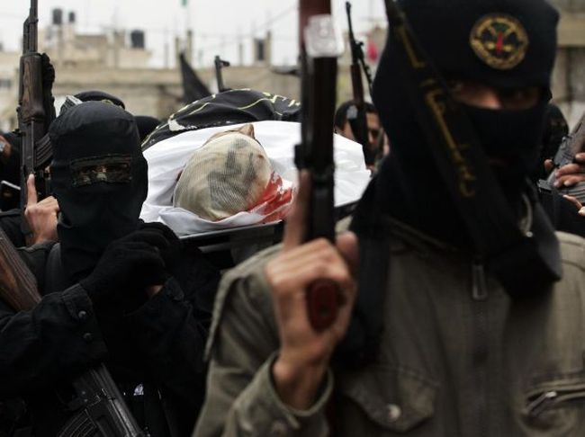 55 чужденци в неизвестност след заложническата драма в Алжир