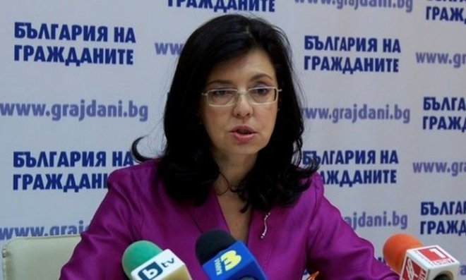 Симеон Дянков нападна Кунева заради ракията