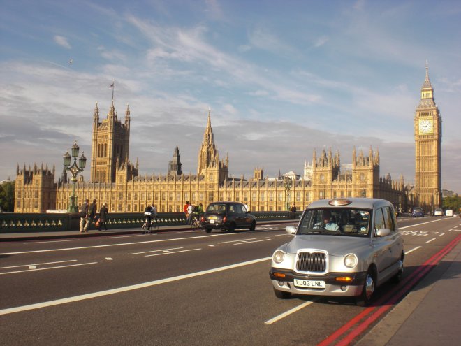 Строителен синдикат защити нашенци във Великобритания