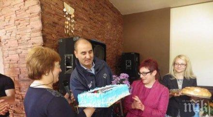 цветан цветанов кандидатът кмет тетевен мадлена бояджиева високо оценявана герб