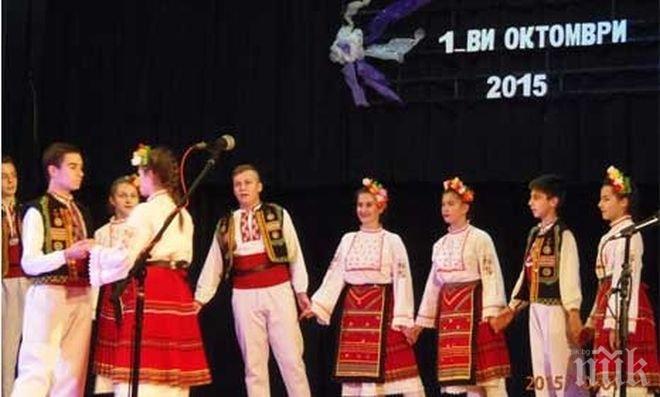 В Тръстеник отбелязаха Деня на музиката и Деня на възрастните хора с концерт