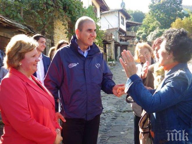 Цветан Цветанов в Ловеч: Корнелия Маринова ще възроди града (снимки)