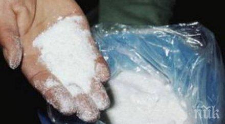 бургаските полицаи разбиха оранжерия дрога