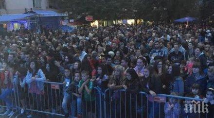 цветан цветанов търговище дарин димитров кмет всички жители общината герб толерантна партия