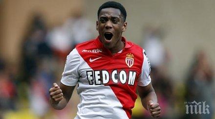 марсиал добър играч септември премиършип