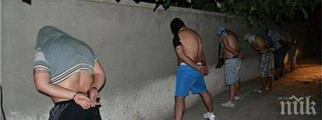 Семейство роми от Столипиново се оказаха дилъри-убийци! Окошариха ги
