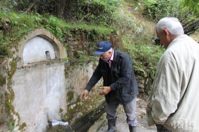 В кърджалийското село Каменарци срязаха тръбите за водата, плашат активисти на ГЕРБ 