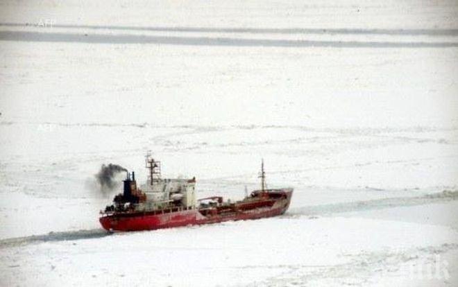 Норвежкият танкер бедства в Баренцово море