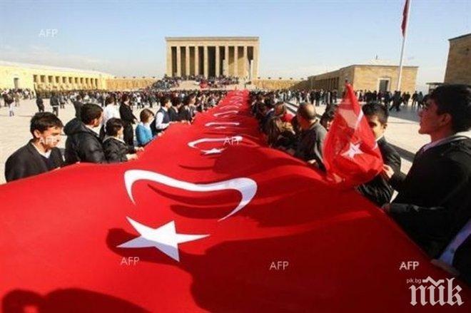 Турският вицепремиер отхвърли вероятността ПКК да обяви примирие заради изборите през ноември
