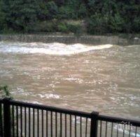 Река заля обходния маршрут на Второкласен път 84 Разлог-Белица-Якоруда-Пазарджик