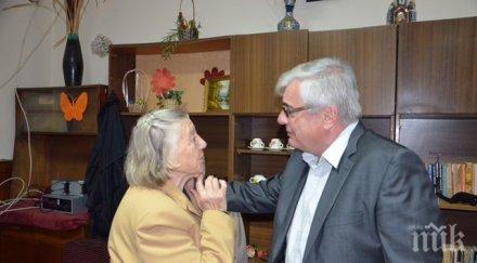 проф димитър стойков кандидат кмет плевен дни първите тролеи тръгват квартал