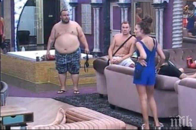 Моника отвърна на нападките на Люси: Не съм к*рва! Приятелят ми ме води на почивки и ми купува луксозни коли