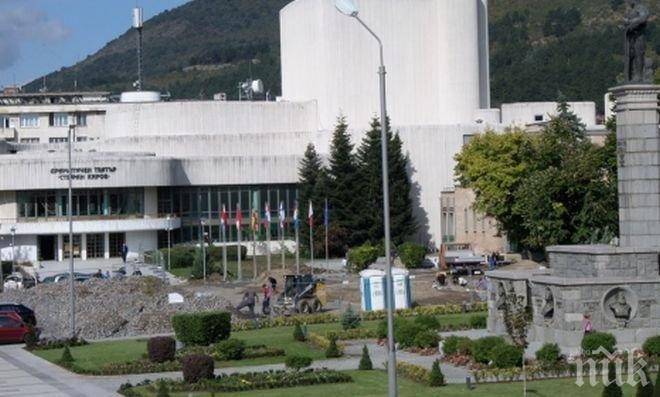 Строителството на площад „Хаджи Димитър” в Сливен завършва до края на месеца
