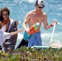 Джулия Робъртс е все така влюбена в мъжа си