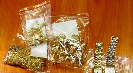 митничари капитан андреево откриха златно съкровище бмв