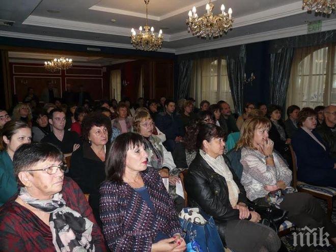 Кандидатът на ГЕРБ за кмет на Силистра Юлиян Найденов се срещна с директори на училища, детски градини и ясли от общината