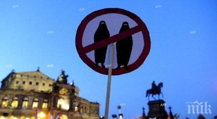 тръгна разследване демонстрация пегида издигната бесилка ангела меркел