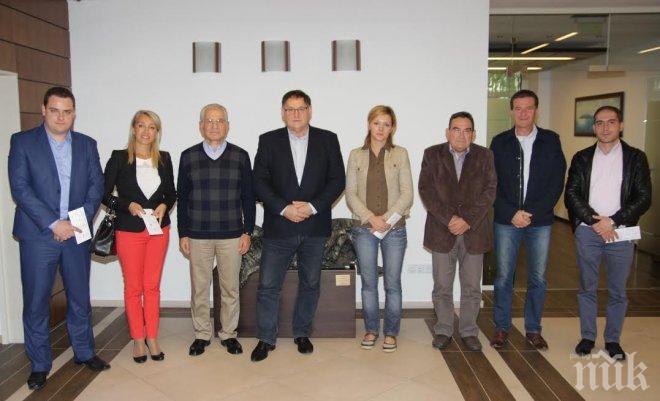 Кандидатът за кмет на Шумен от ГЕРБ Любомир Христов и собственикът на Алкомет Фикрет Индже обсъдиха как община и бизнес могат да си партнират
