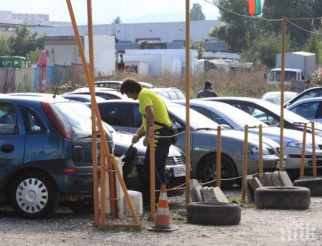 Погнаха автокъщите в Търново
