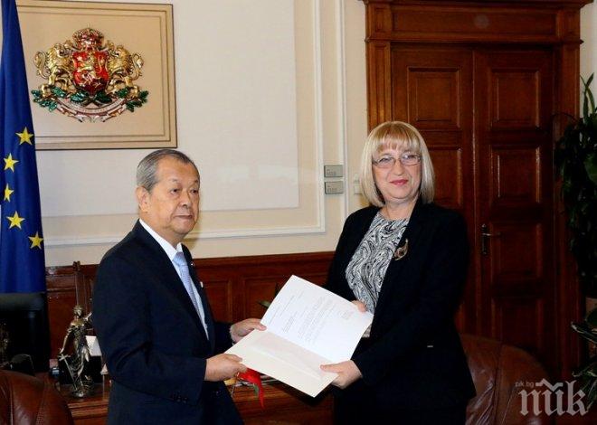 Цачева привлича японски инвестиции у нас
