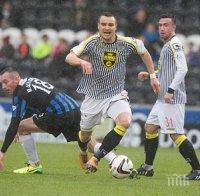 Виктор Валдес ще напусне Юнайтед през януари