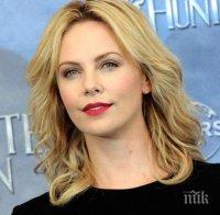 Чарлийз Терон ще замести Брад Пит 