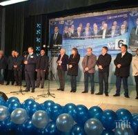 Посрещнаха кандидата на ДПС за кмет на Кубрат в препълнена зала (снимки)