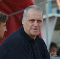 Джеки: Мачът беше като на погребение, Петев олекна още с разсъбличането на 