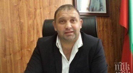 членове дпс подкрепиха кандидата кмет исперих бейсим басри