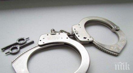 американски полицай влезе години затвора заради арест журналист